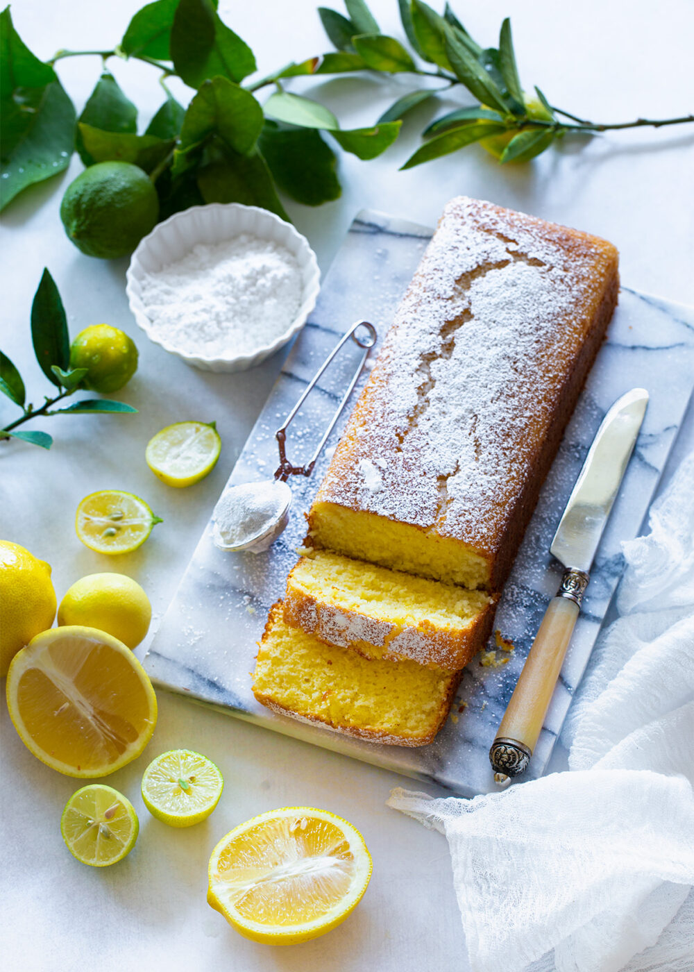 עוגת לימון בחושה פרווה מהירה וקלה להכנה